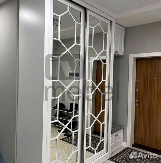 Угловой шкаф