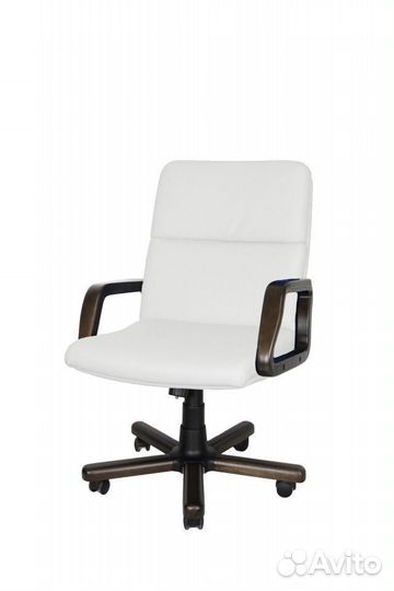 Компьютерное кресло