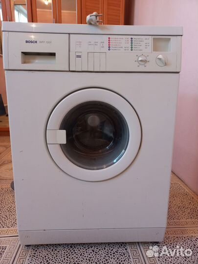 Стиральная машина Bosch WFF 1201