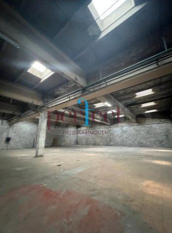 Производство (можно пищевое), склад, автотематика