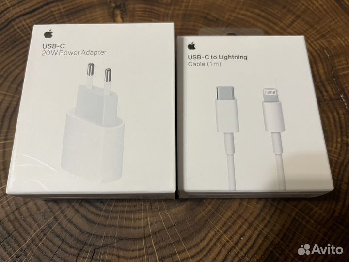 Зарядное устройство на iPhone 20w +кабель