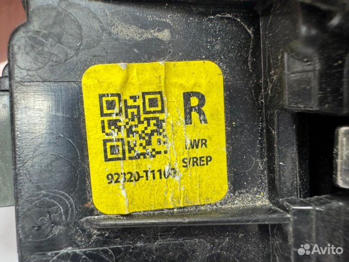 Повторитель в крыло передний правый Genesis G80 DH