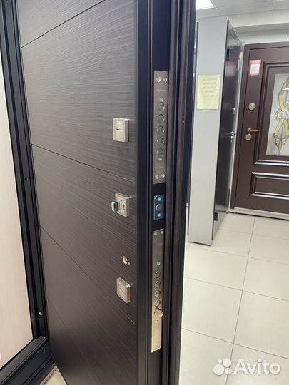 Дверь входная