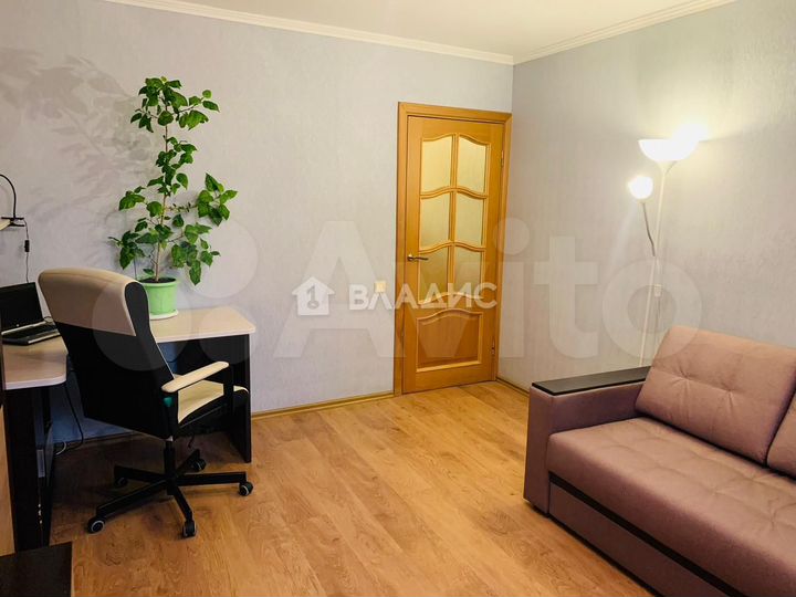 2-к. квартира, 52 м², 5/5 эт.