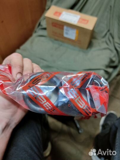 Пыльник с отбойником комплект Volkswagen