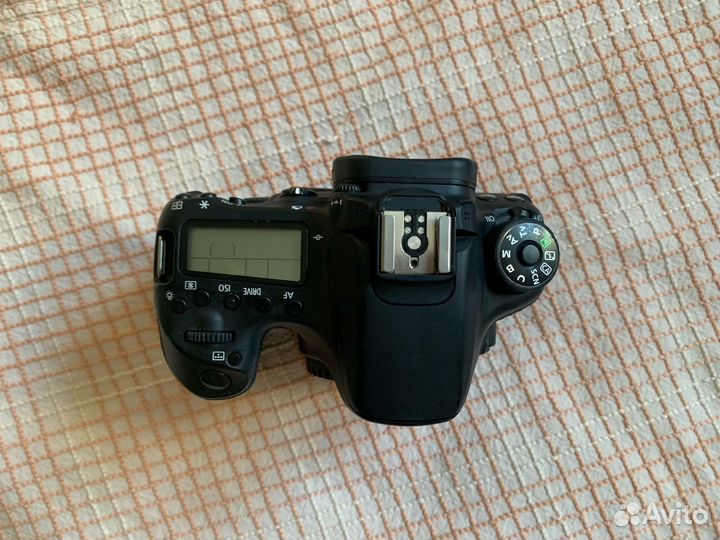 Canon EOS 70D body