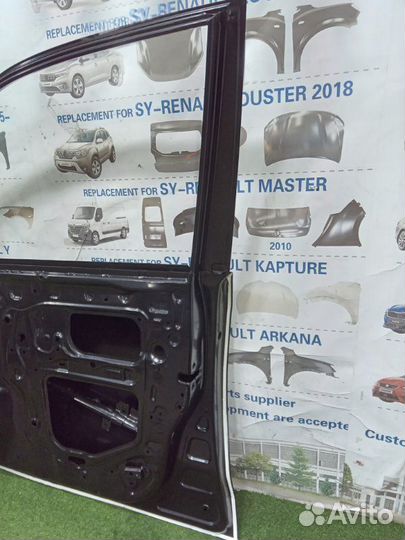 Дверь передняя правая Toyota Land Cruiser