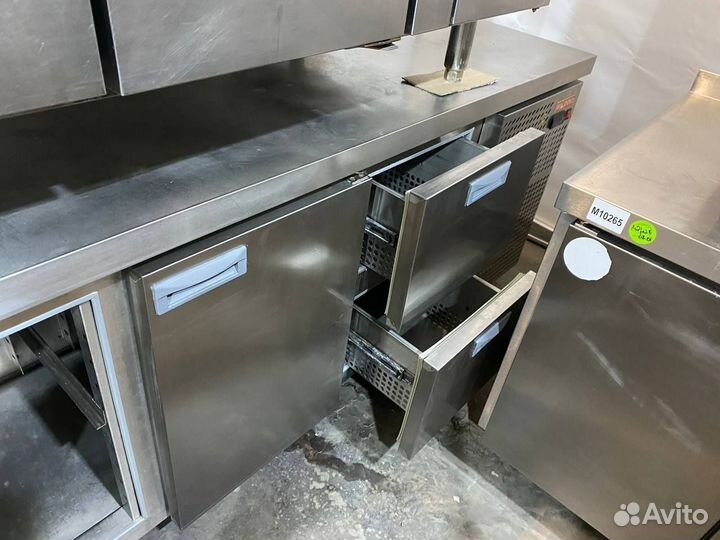 Холодильный стол Hicold