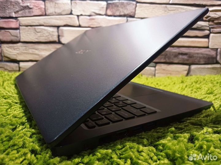 Игровой Acer Core i3-8130 12Gb DDR4 NVMe MX 130