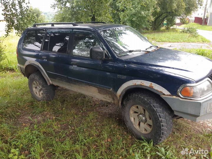 Mitsubishi Montero Sport 3.0 AT, 2001, 240 000 км