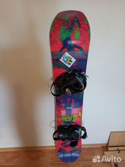 Сноуборд Bataleon Riot 157 с креплениями
