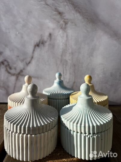 Гипсовое изделие (подставка, подсвечник)