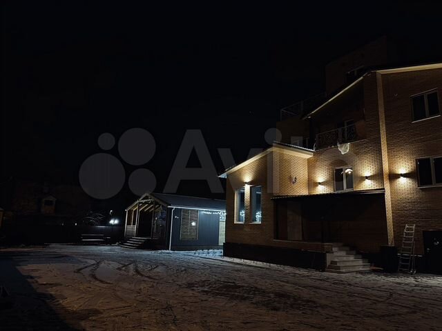 Коттедж 450 м² на участке 23 сот.