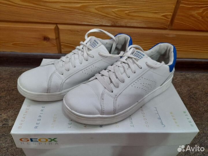 Кроссовки geox