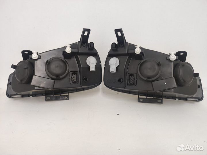 Фара правая Kalina 1118