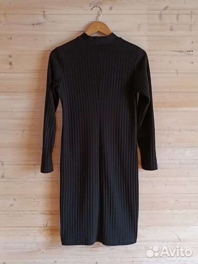 Платья 46 трикотажные