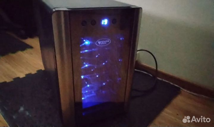 Винный шкаф Cold Vine