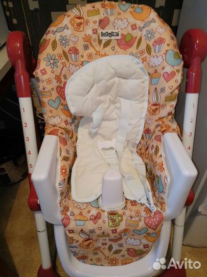 Стульчик для кормления