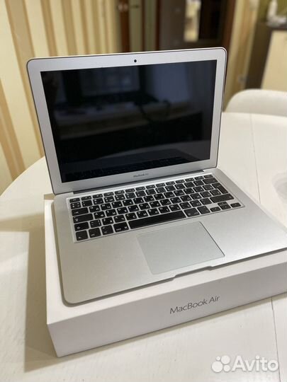 Ноутбук Apple MacBook Air 13 2017