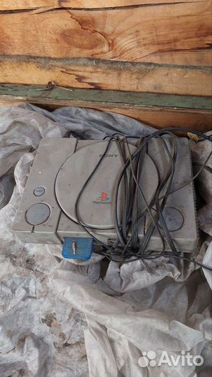 Игровая приставка ps1
