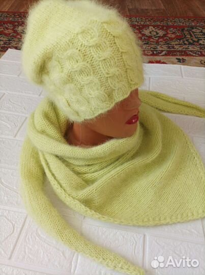 Комплект шапка и снуд