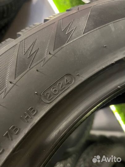 Hankook Winter i'Pike X W429A 255/50 R20 109T