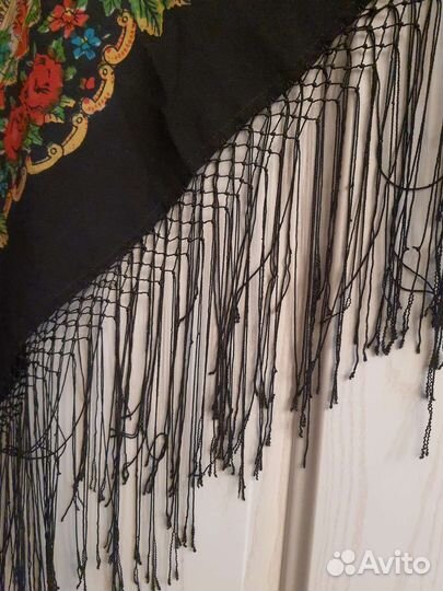 Платок винтажный Маков цвет