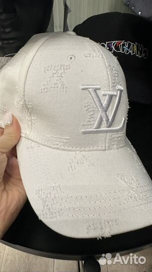 Бейсболка Louis Vuitton