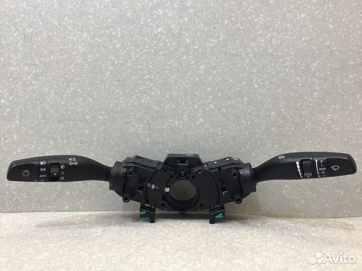 Переключатель подрулевой в сборе Kia Optima IV 201