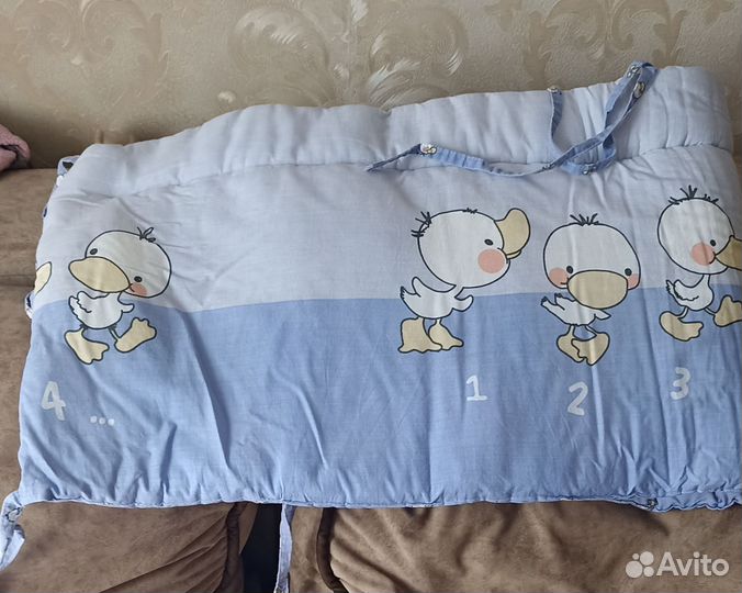 Бортики в кроватку