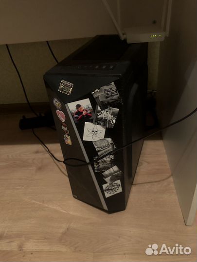 Игровой пк с монитором 144 гц, клавиатура и мышка