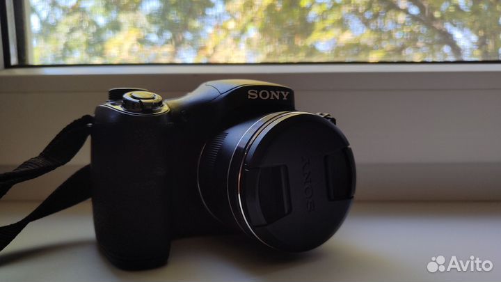 Sony cyber shot dsc h-300