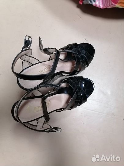 Босоножки на платформе 36