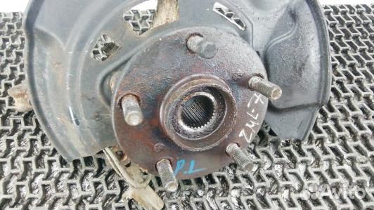 Ступица передняя левая toyota RAV 4 ZSA3 (ZML07K90