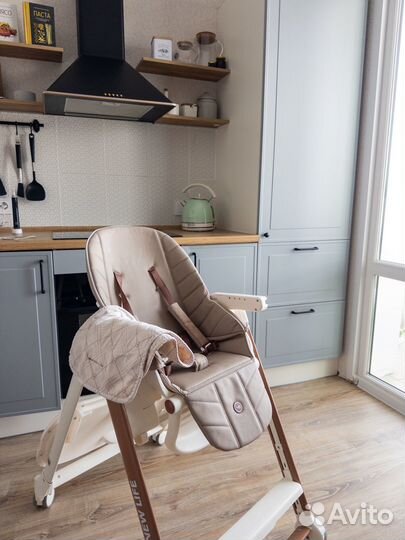 Стульчик для кормления happy baby berny lux