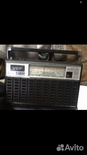 Радиоприемник VEF 232 Spidola