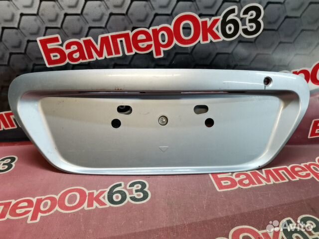 Накладка крышки багажника задняя Mitsubishi Lancer