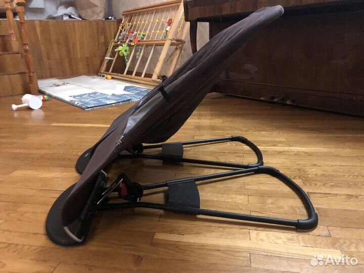 Шезлонг детский babybjorn оригинал