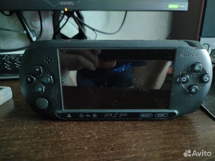 Sony PSP e1008