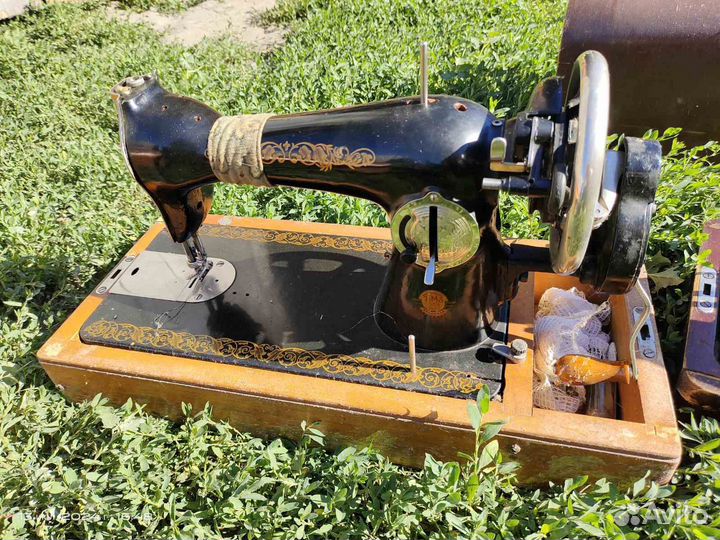 Швейная машина подольск ручная