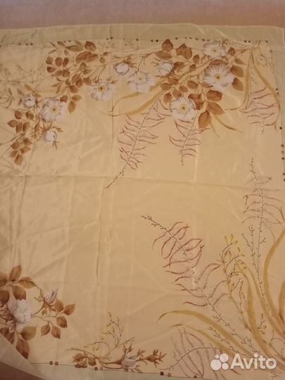 Новый павловопосадский платок 89на89