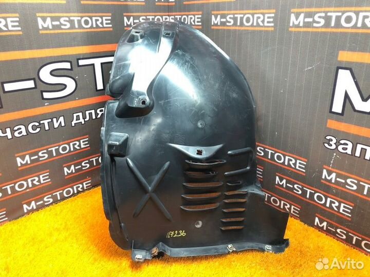 Подкрылок передний правый Mercedes-Benz S-Class