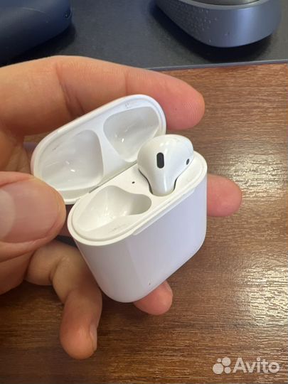 Беспроводные наушники apple airpods 2