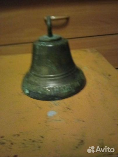 Колокол старинный