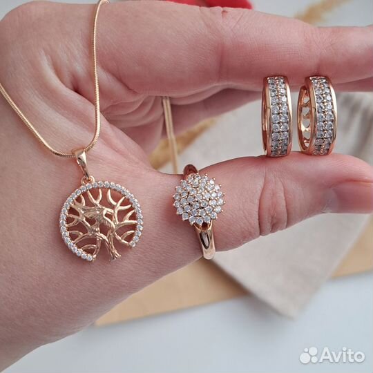 Комплекты украшений