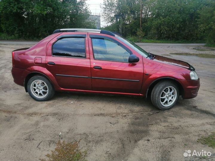 Renault Logan 1.6 МТ, 2011, 300 000 км