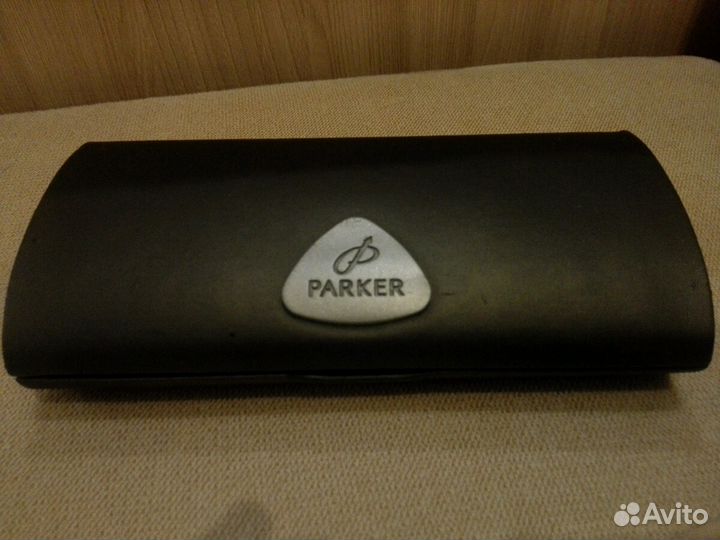 Фирменный футляр Parker