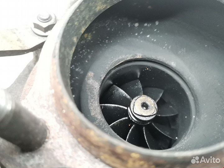 Турбина для BMW 5-Series (E60/E61) 11652433122