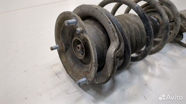 Амортизатор подвески BMW 3 E90, E91, E92, E93, 2006