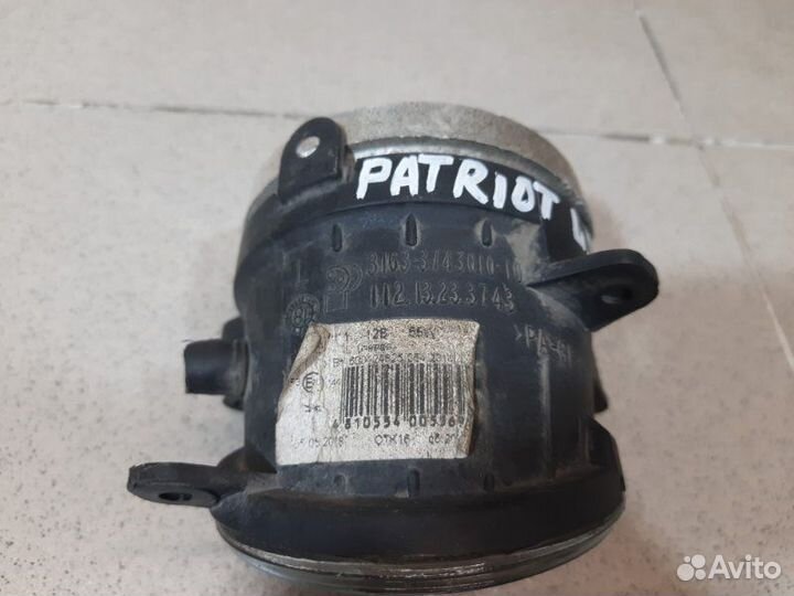 Фара противотуманная левая УАЗ Патриот